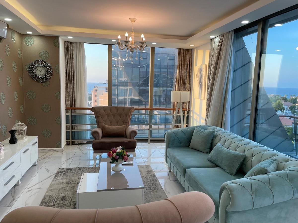 شقة Elegant 2+1 Flat In The Heart Of Kyrenia + Wifi المظهر الخارجي الصورة