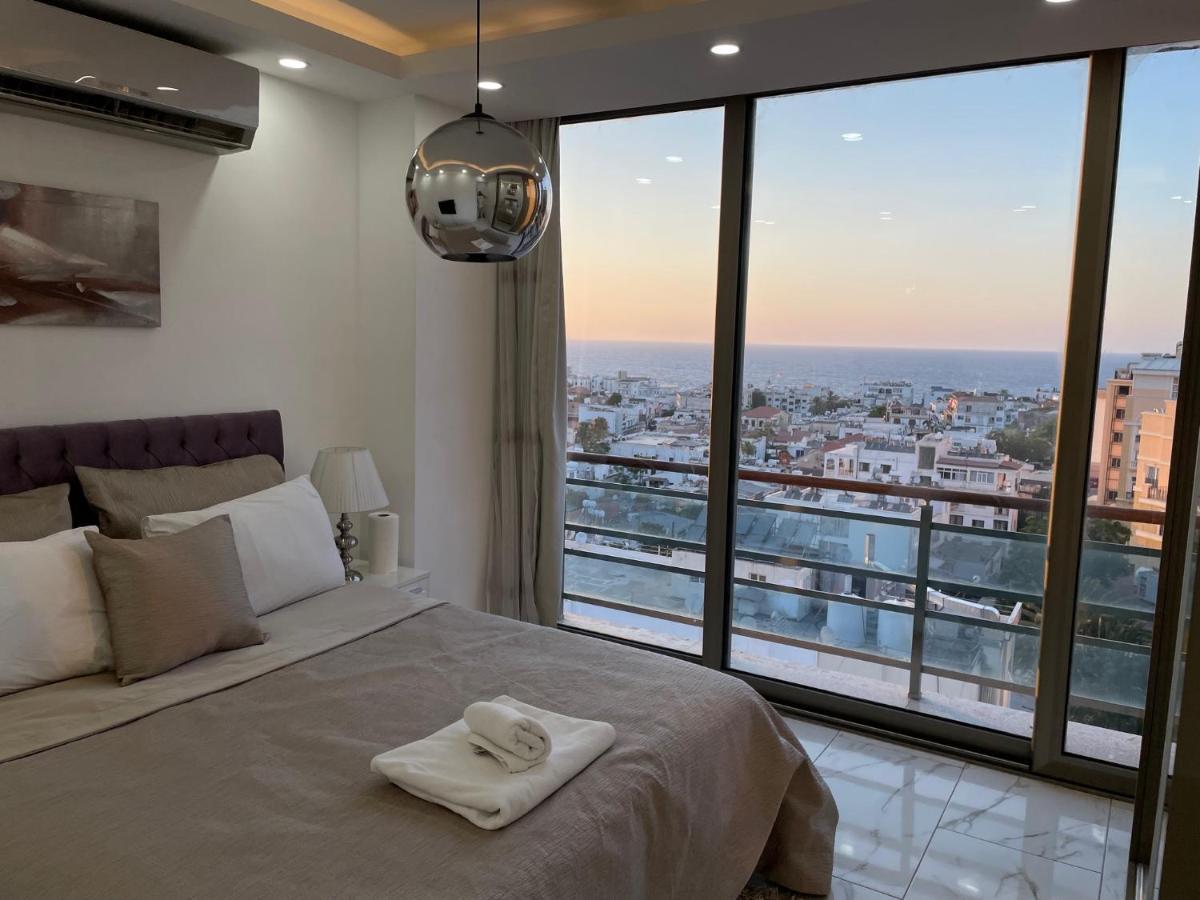 شقة Elegant 2+1 Flat In The Heart Of Kyrenia + Wifi المظهر الخارجي الصورة