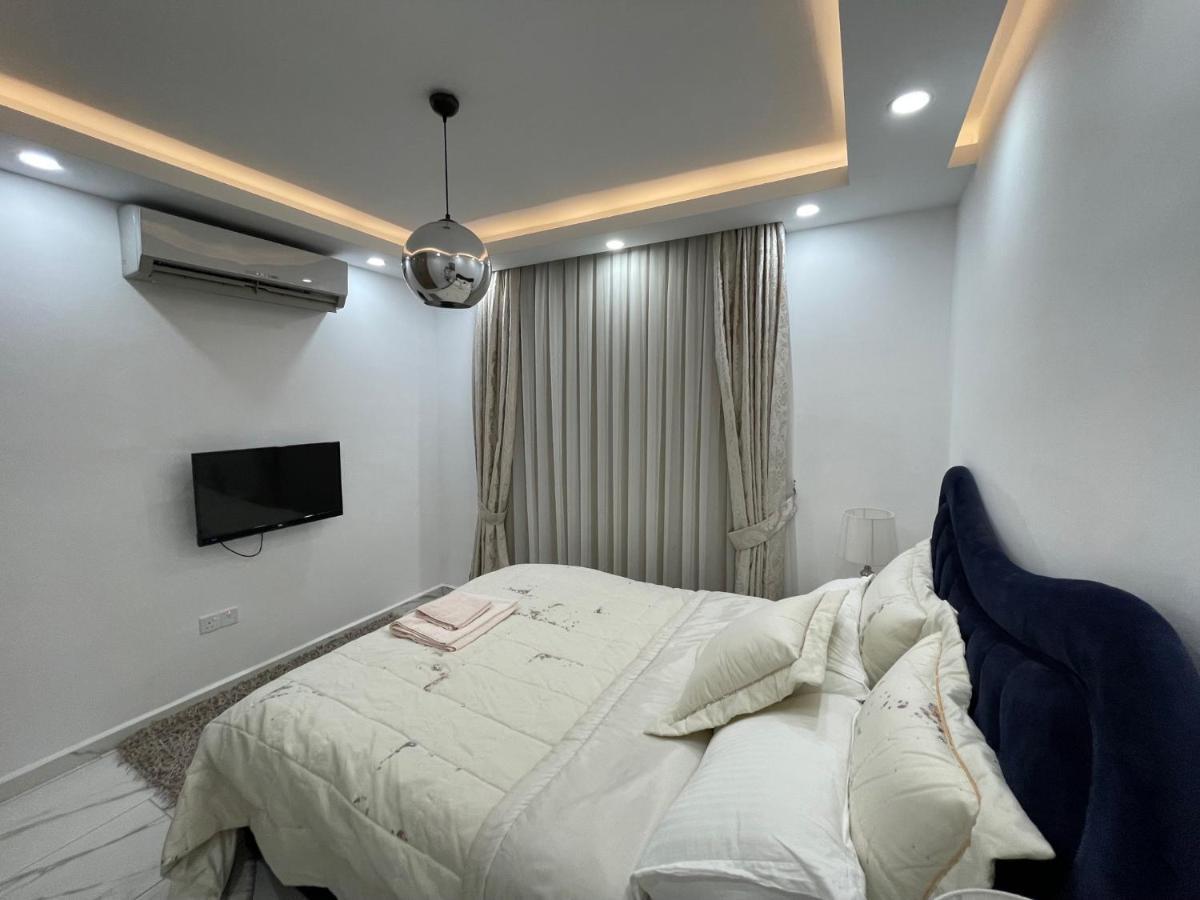 شقة Elegant 2+1 Flat In The Heart Of Kyrenia + Wifi المظهر الخارجي الصورة
